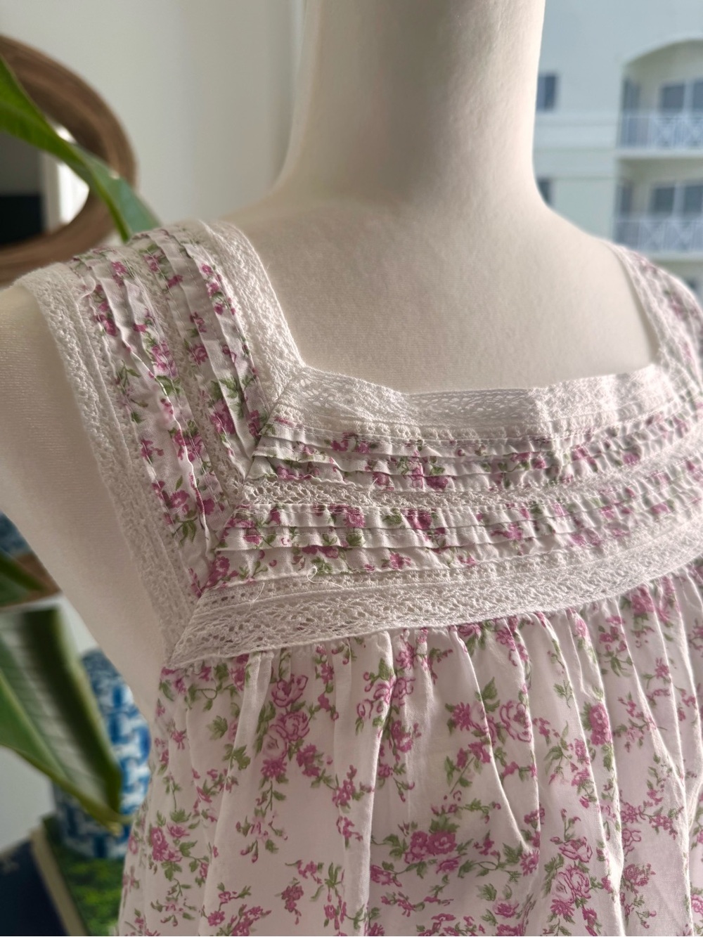 Rachel Ashwell Floral Pink Cotton Sleep Set -size MπΈprice reduced and FIRMπΈ - Picture 2 of 10